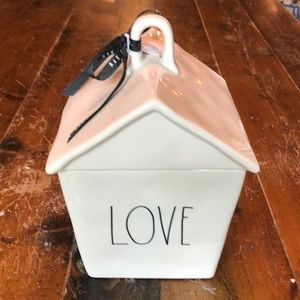 NWT Rae Dunn Love Birdhouse Canister